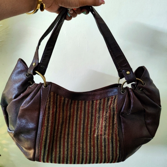 Cynthia Rowley Handbags - Cynthia Rowley Leather Handbags - not negotiable